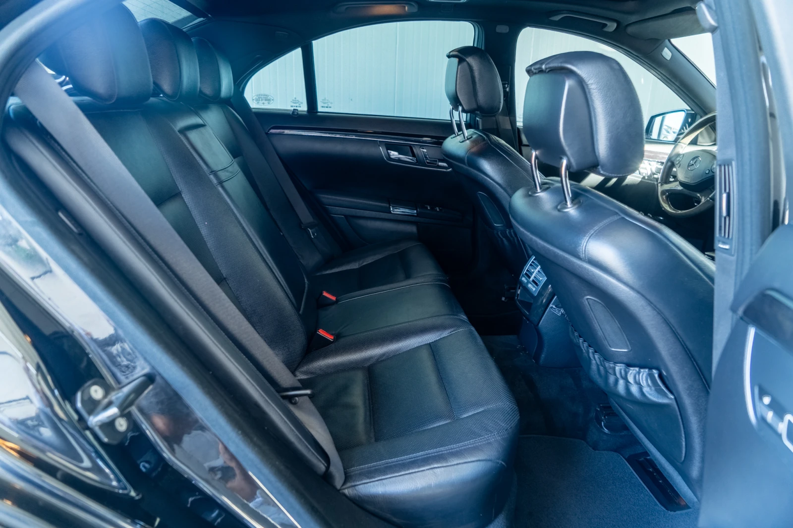 Mercedes-Benz S 350 D = 4-MATIC = V6 = TOP = ЛИЗИНГ = ГАРАНЦИЯ, снимка 11 - Автомобили и джипове - 56137354
