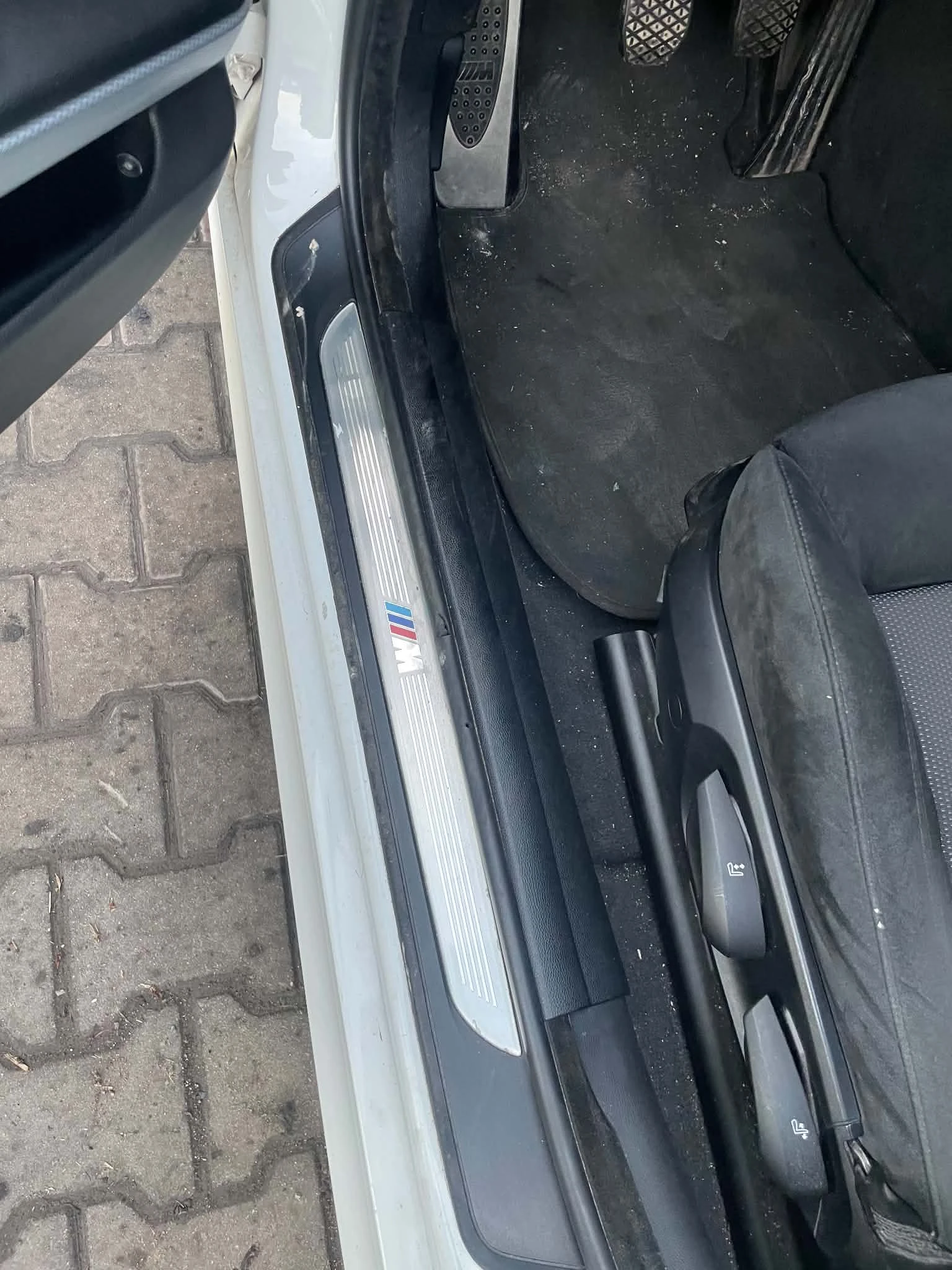 BMW 318, снимка 12 - Автомобили и джипове - 56659828