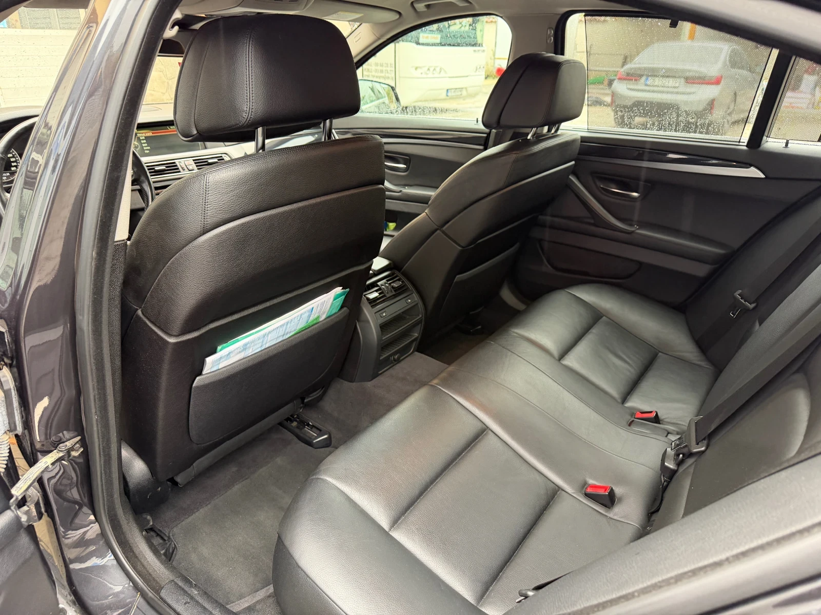 BMW 530 Xdrive първи собственик/TOP, снимка 9 - Автомобили и джипове - 56733488