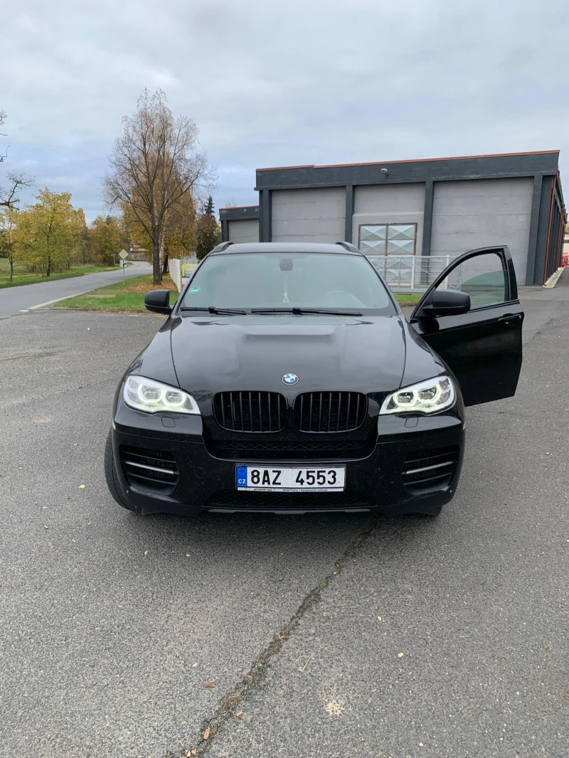 BMW X6 M50d 500 конски сили.!, снимка 2 - Автомобили и джипове - 47970194