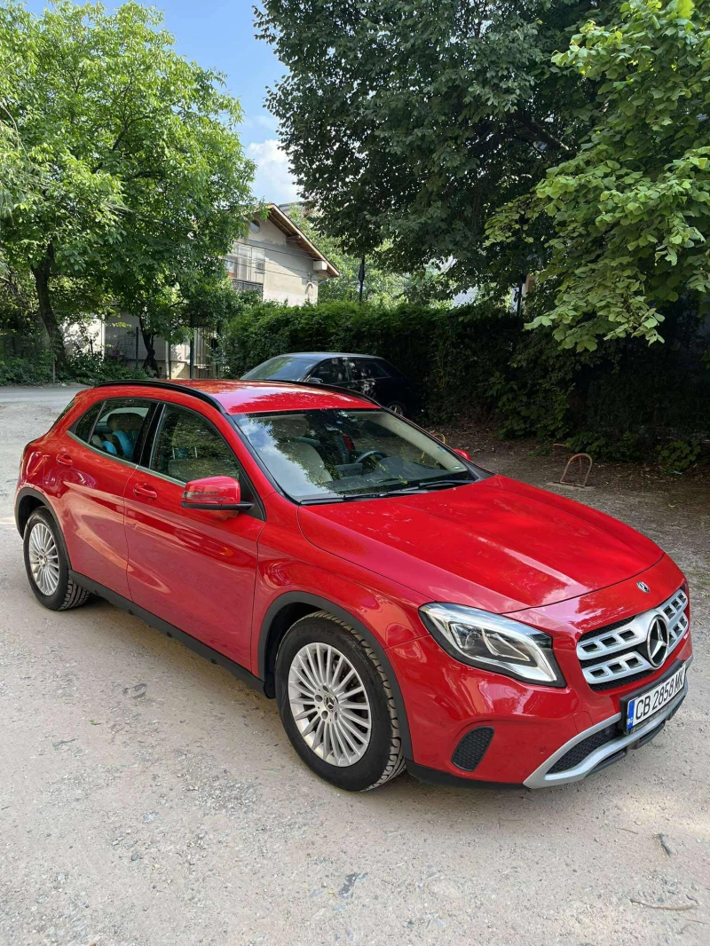 Mercedes-Benz GLA 200, снимка 9 - Автомобили и джипове - 52160955
