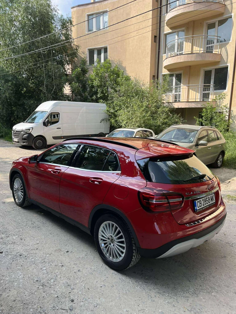 Mercedes-Benz GLA 200, снимка 4 - Автомобили и джипове - 52160955