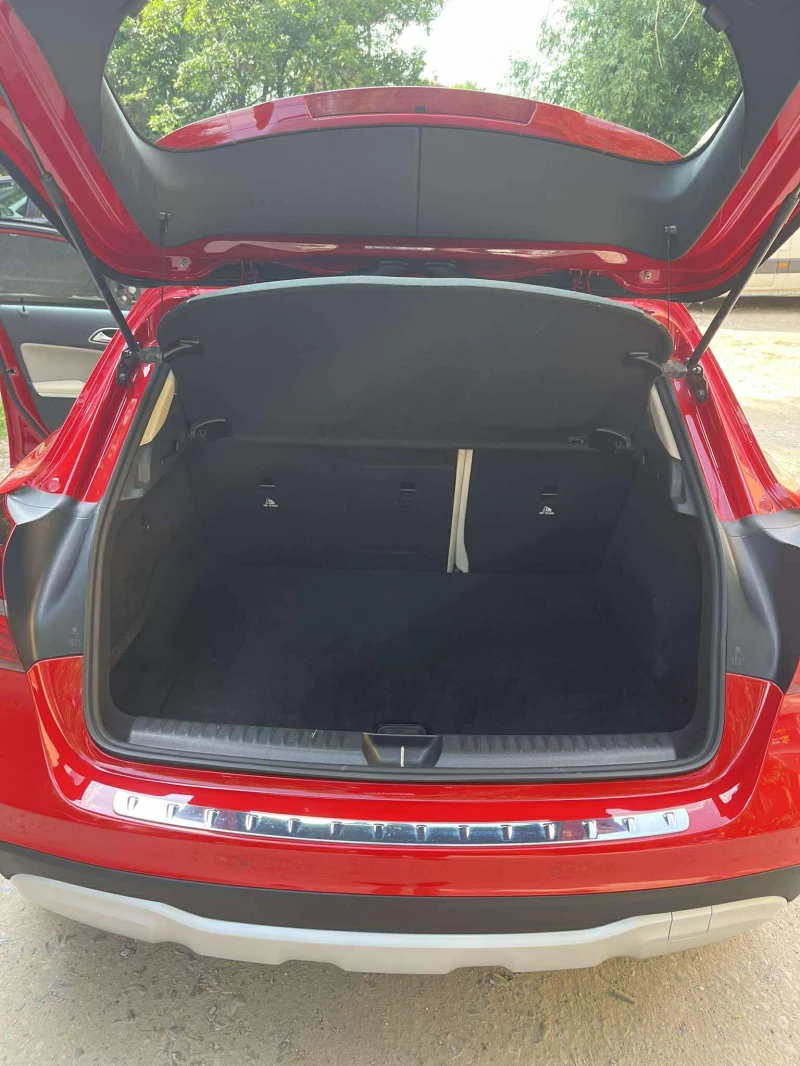 Mercedes-Benz GLA 200, снимка 6 - Автомобили и джипове - 52160955