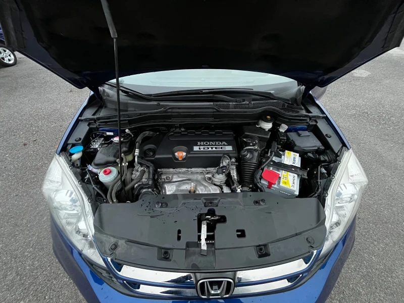 Honda Cr-v 2.2iDTEC * УНИКАТ * , снимка 16 - Автомобили и джипове - 52877245