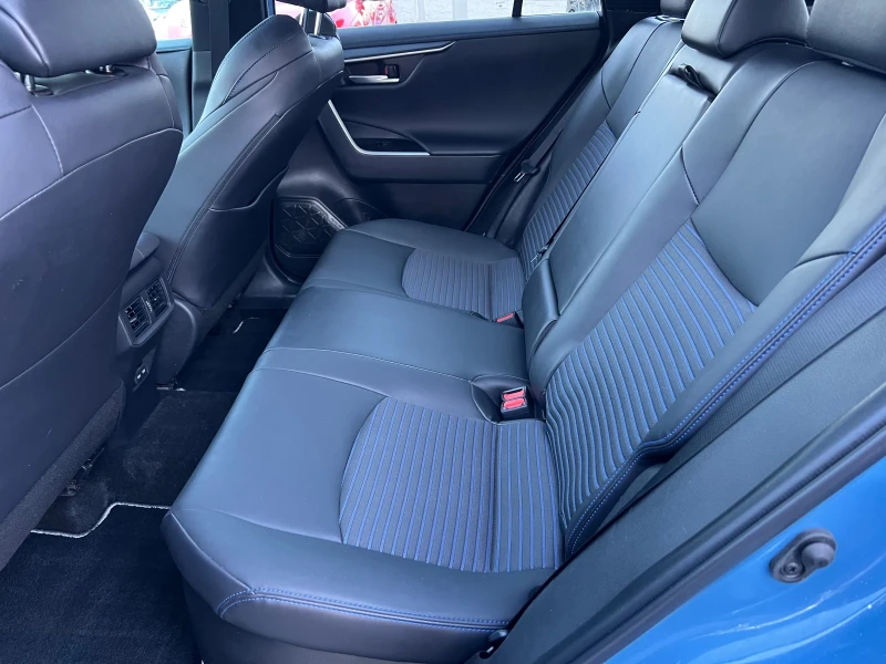Toyota Rav4 2.5 HYBRID XSE AWD JBL/360, снимка 12 - Автомобили и джипове - 52980853