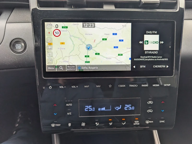 Hyundai Tucson 1.6Crdi N-LINE, снимка 11 - Автомобили и джипове - 53496544