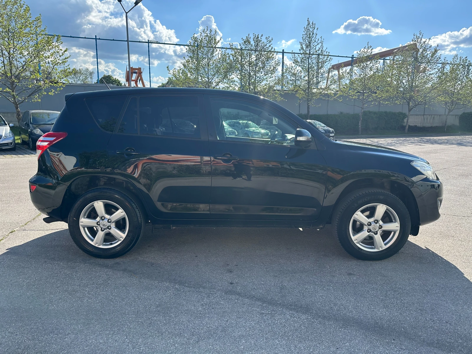 Toyota Rav4 2.2d4d/Crossover - изображение 5
