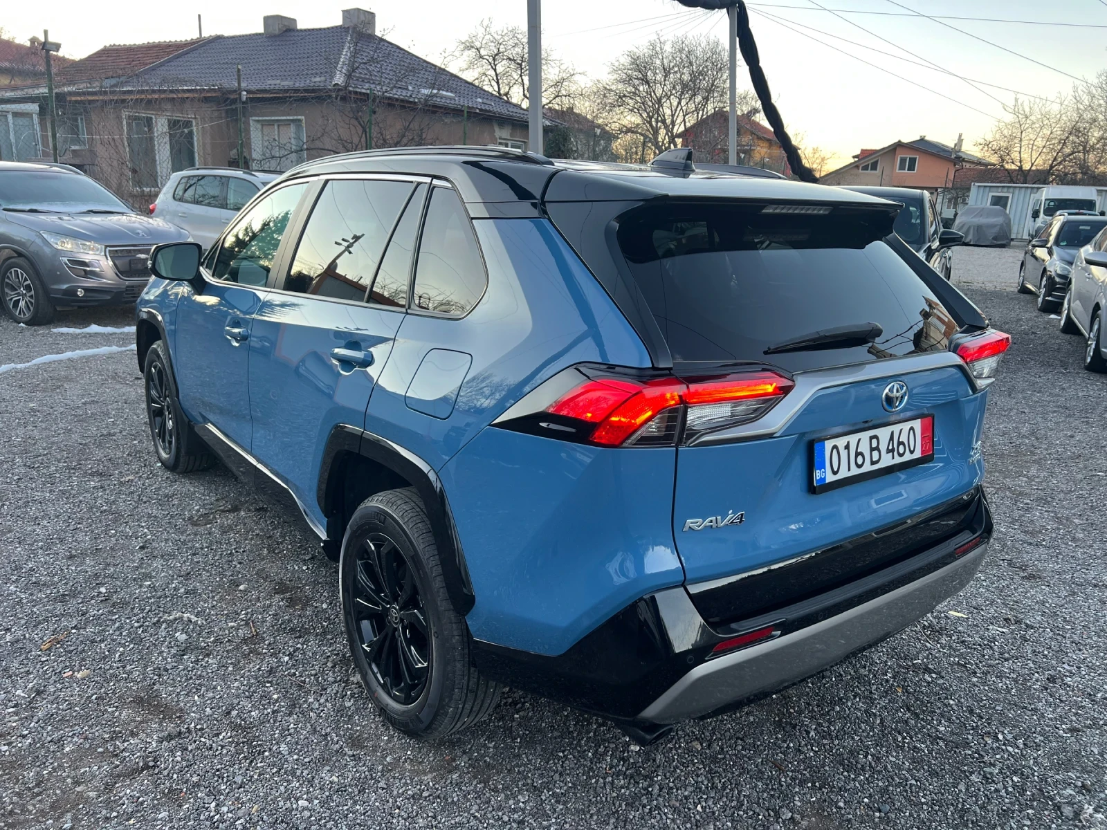Toyota Rav4 2.5 HYBRID XSE AWD JBL/360 - изображение 7