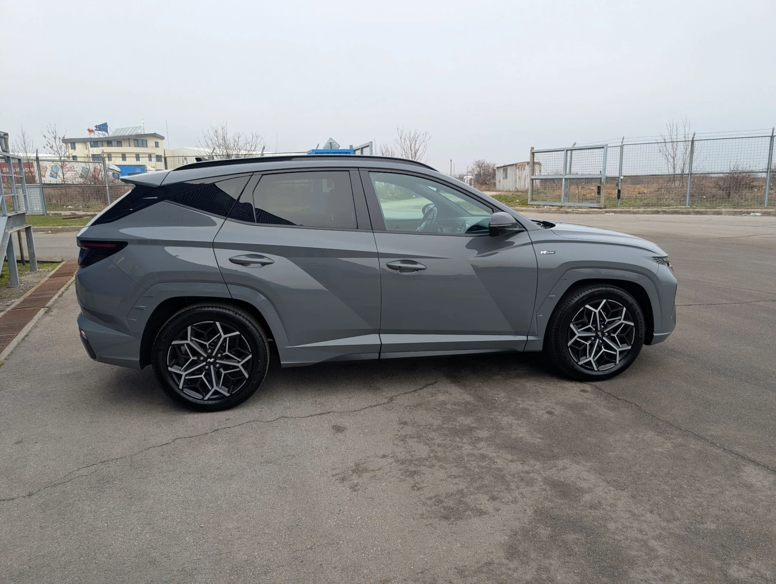 Hyundai Tucson 1.6Crdi N-LINE, снимка 3 - Автомобили и джипове - 53496544