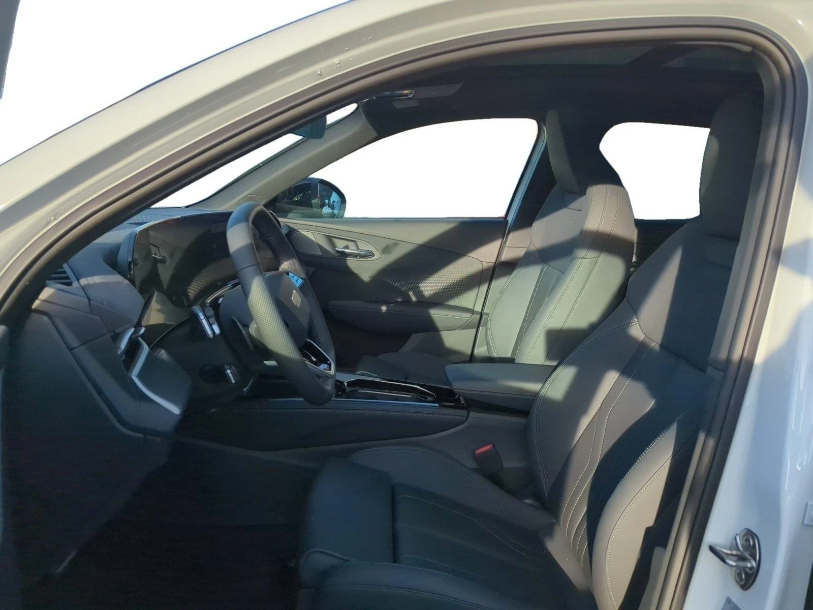 Audi Q3 35 TDI S-LINE PANORAMA ACC, снимка 10 - Автомобили и джипове - 53740295