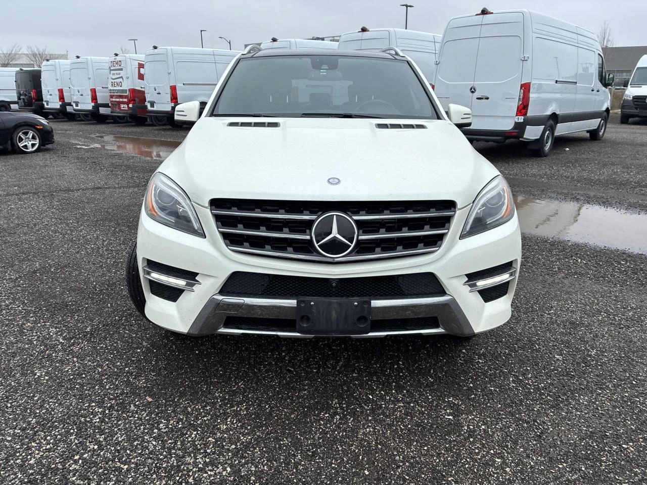 Mercedes-Benz ML 350 BlueTech* 360* Distronic* Пано* H&K* Въздух, снимка 6 - Автомобили и джипове - 54079360