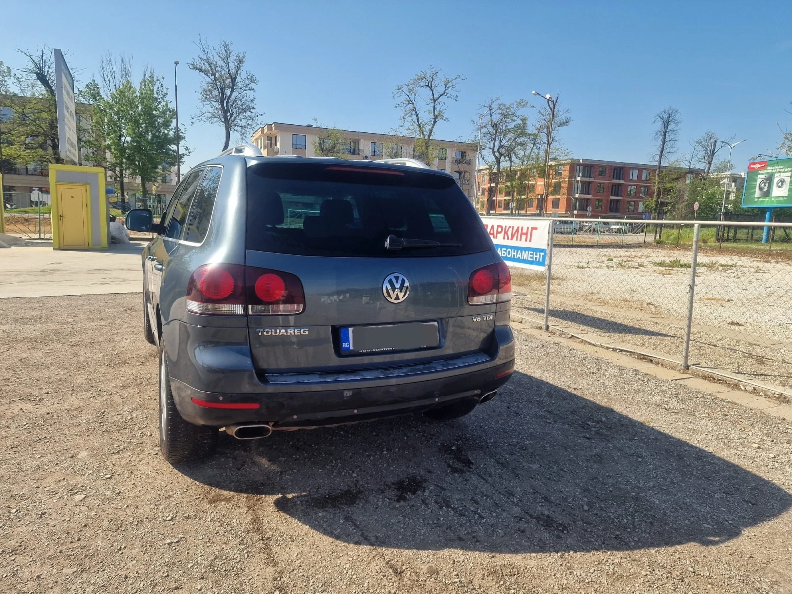 VW Touareg 3.0 TDI 224 Коня, снимка 2 - Автомобили и джипове - 54339515