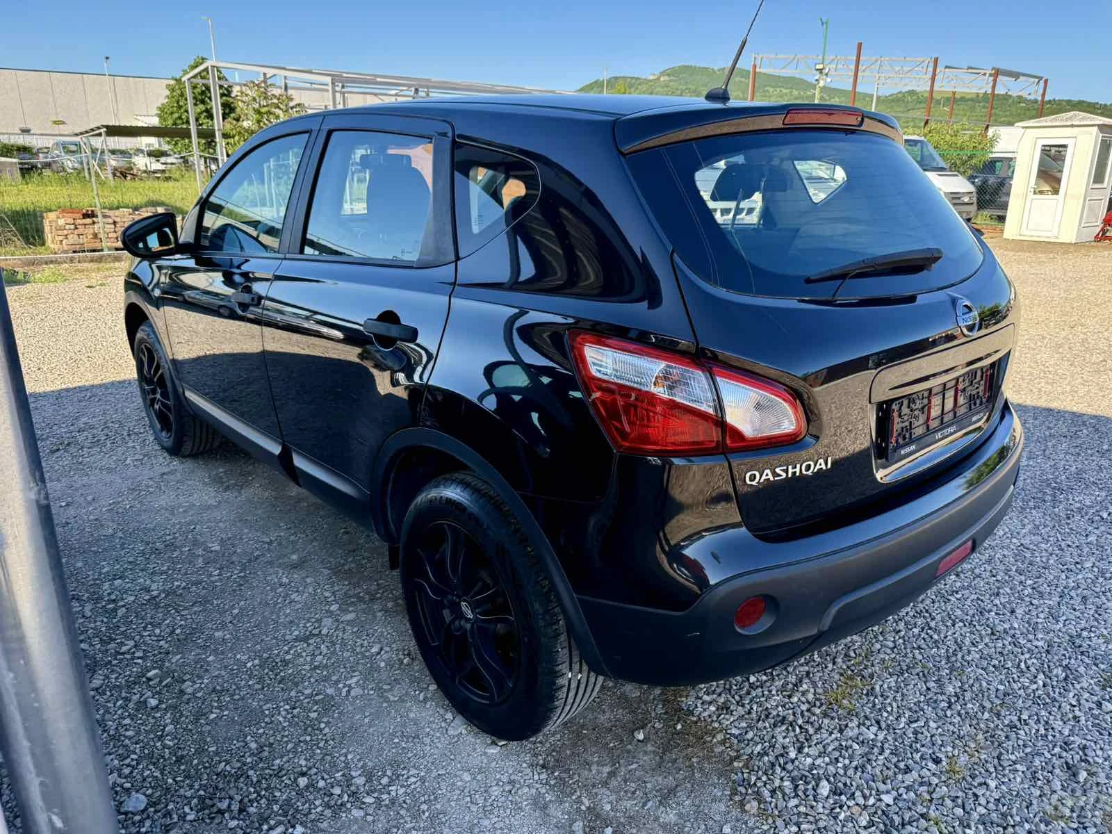 Nissan Qashqai 1.6i GAZ FaceLift, снимка 7 - Автомобили и джипове - 54561048