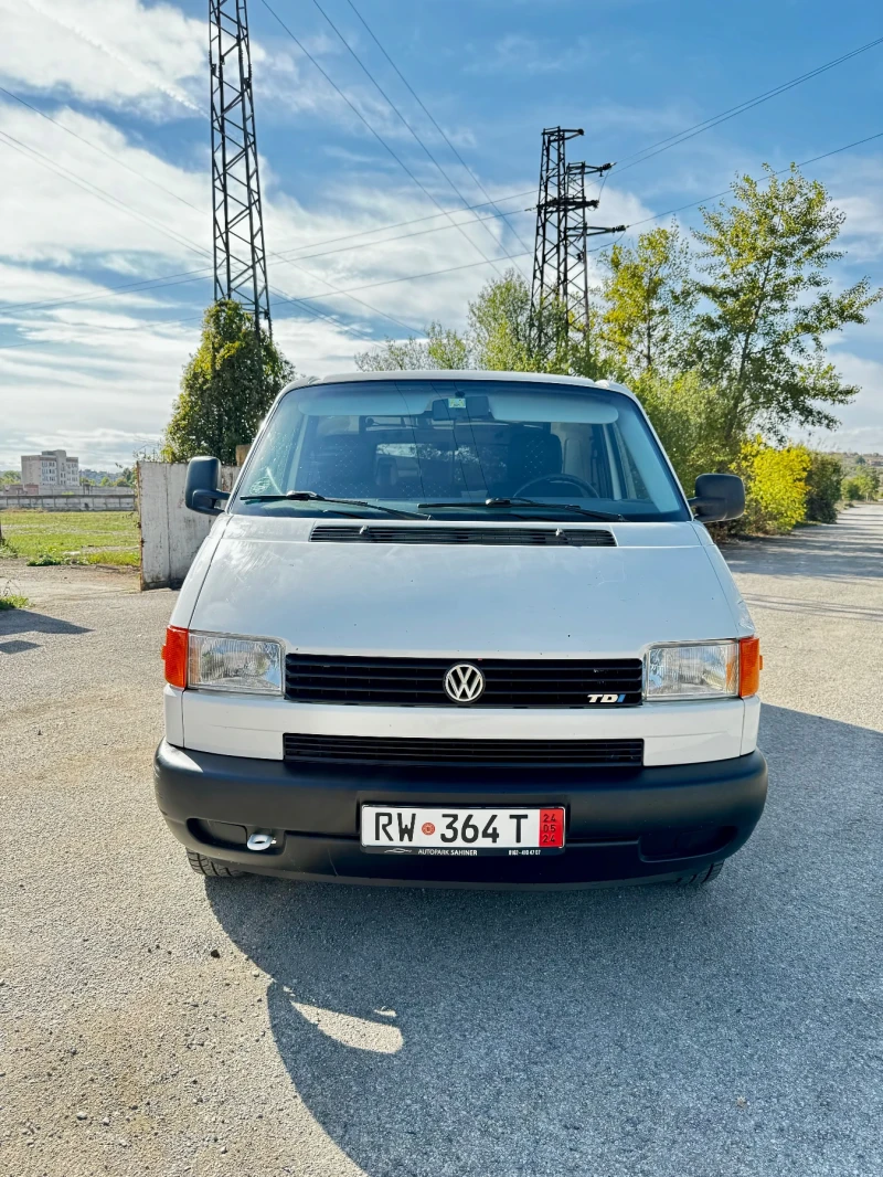 VW T4 2.5tdi MAXI 8+ 1, снимка 4 - Бусове и автобуси - 47450711