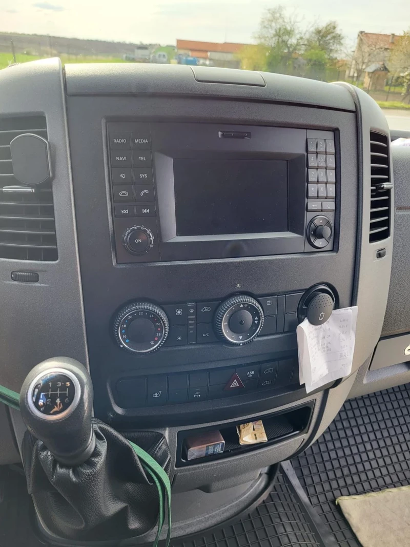 Mercedes-Benz Sprinter 319, снимка 7 - Бусове и автобуси - 52512820