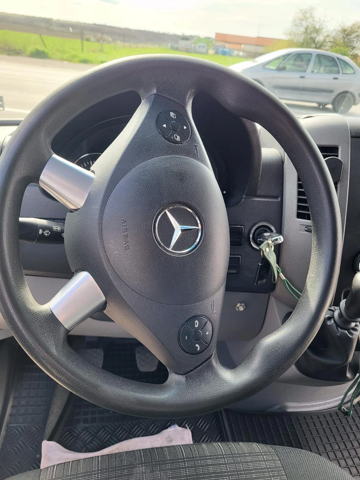 Mercedes-Benz Sprinter 319  - изображение 3