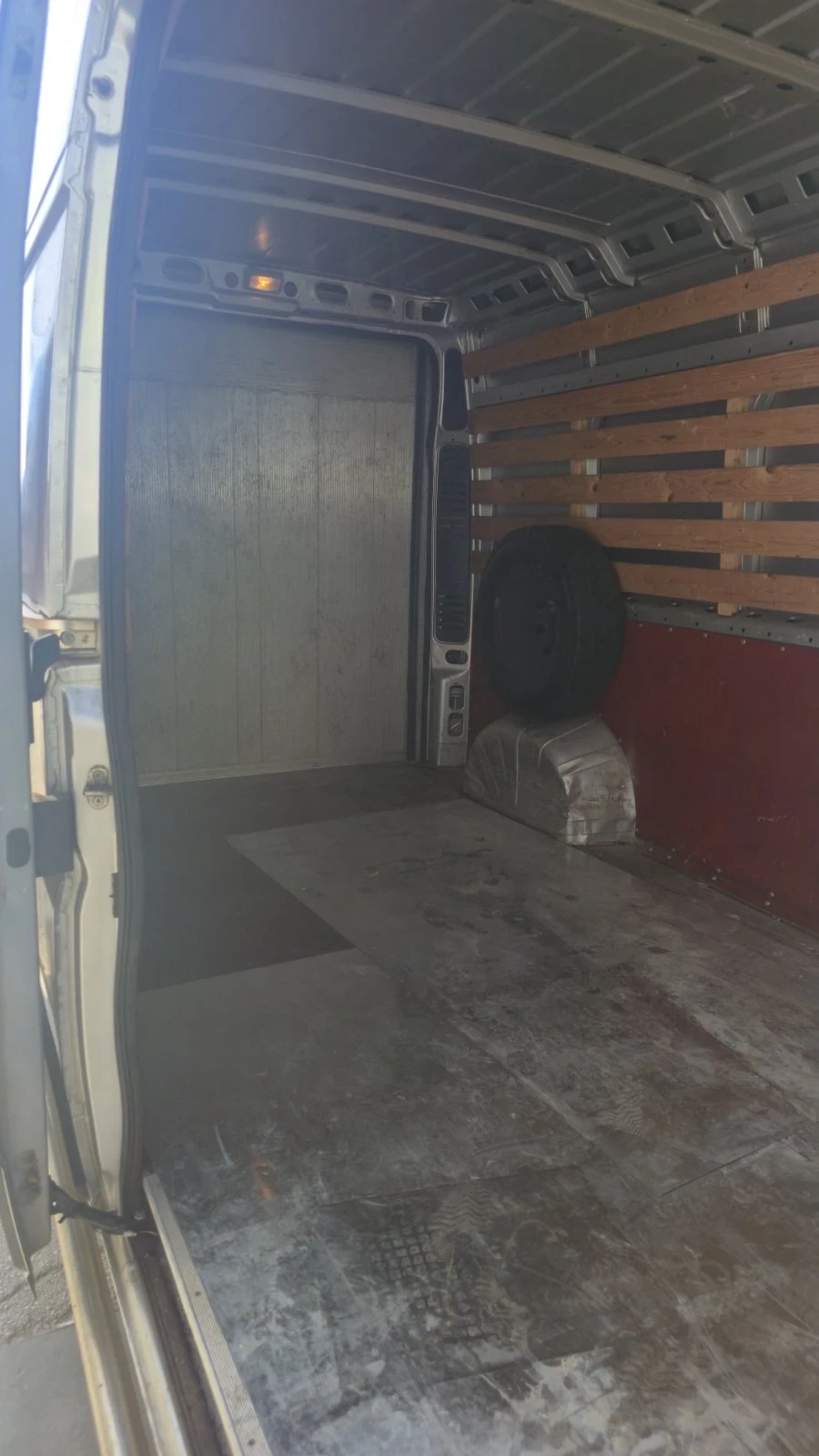 Peugeot Boxer Фургон, снимка 7 - Бусове и автобуси - 53827866