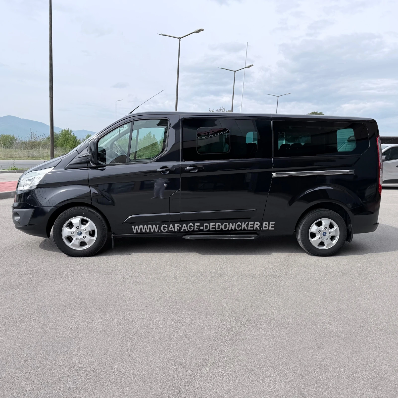 Ford Transit Custom 9-МЕСТА;ДЪЛГА БАЗА;ДВЕ ПЛЪЗГАЩИ СТР. ВРАТИ;ТЕМПОМА, снимка 2 - Бусове и автобуси - 54270570