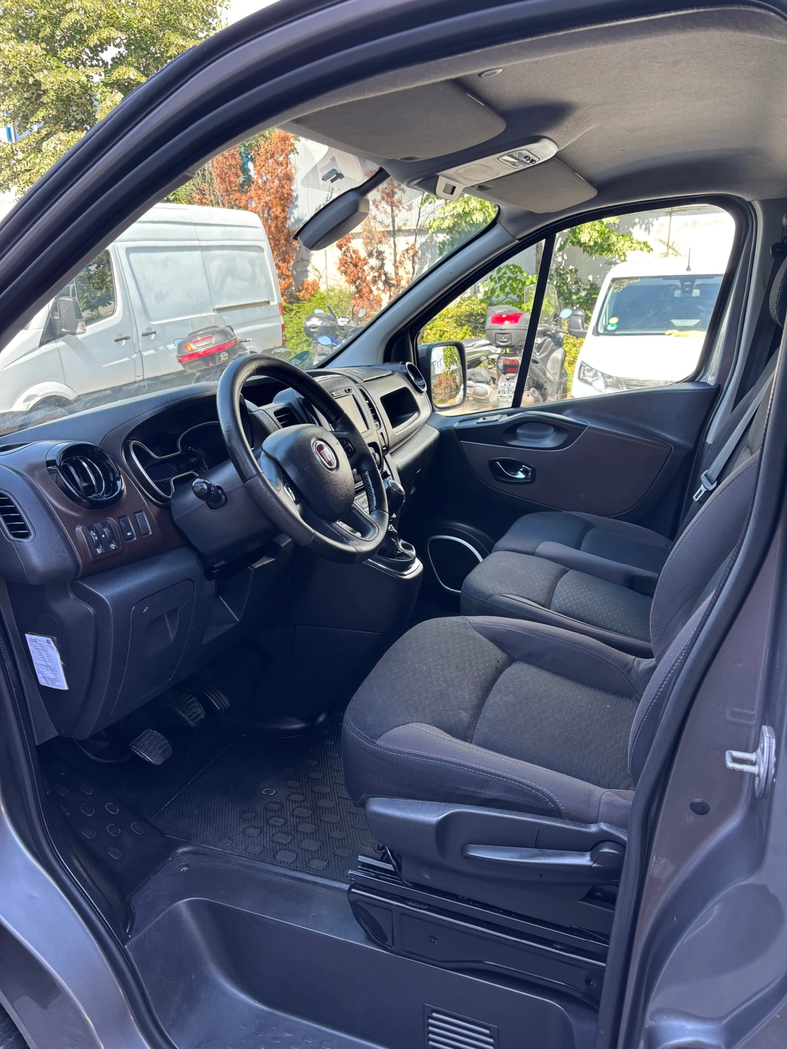 Fiat Talento 1.6EcoJet, снимка 9 - Бусове и автобуси - 55319676