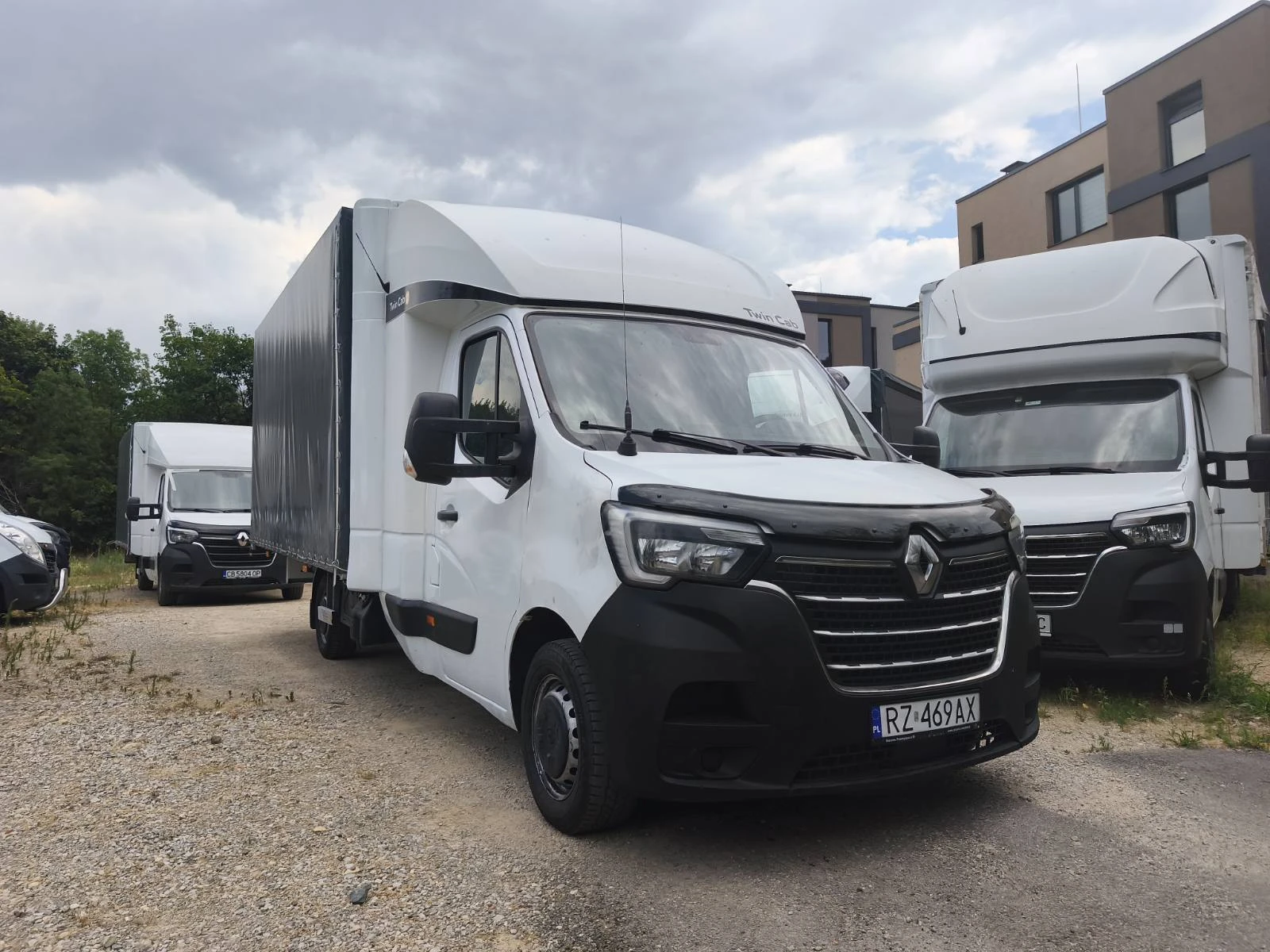 Renault Master 10 ПАЛЕТА//ОБСЛУЖЕН//.ДВОЙНА КАБИНА//* ЛИЗИНГ, снимка 3 - Бусове и автобуси - 55609825