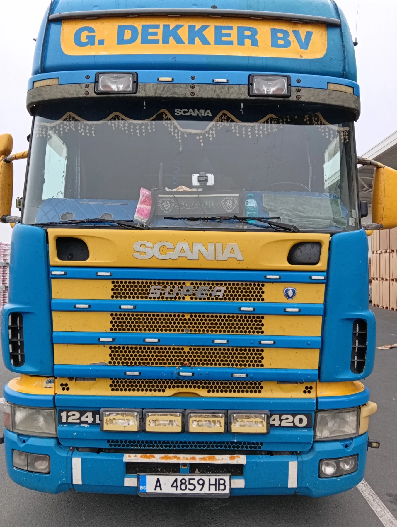 Scania 124 420