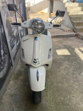     Vespa GTS 300