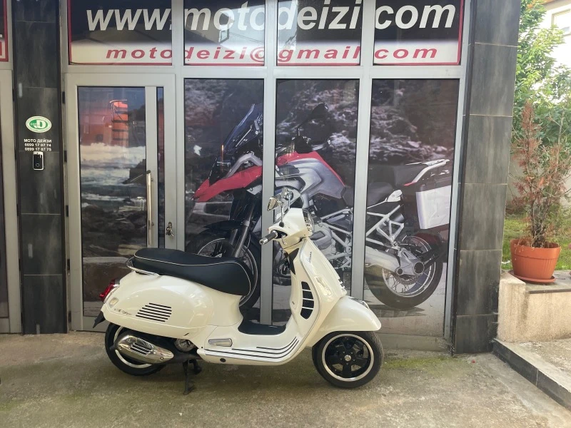 Vespa GTS 300, снимка 9 - Мотоциклети и мототехника - 46356730