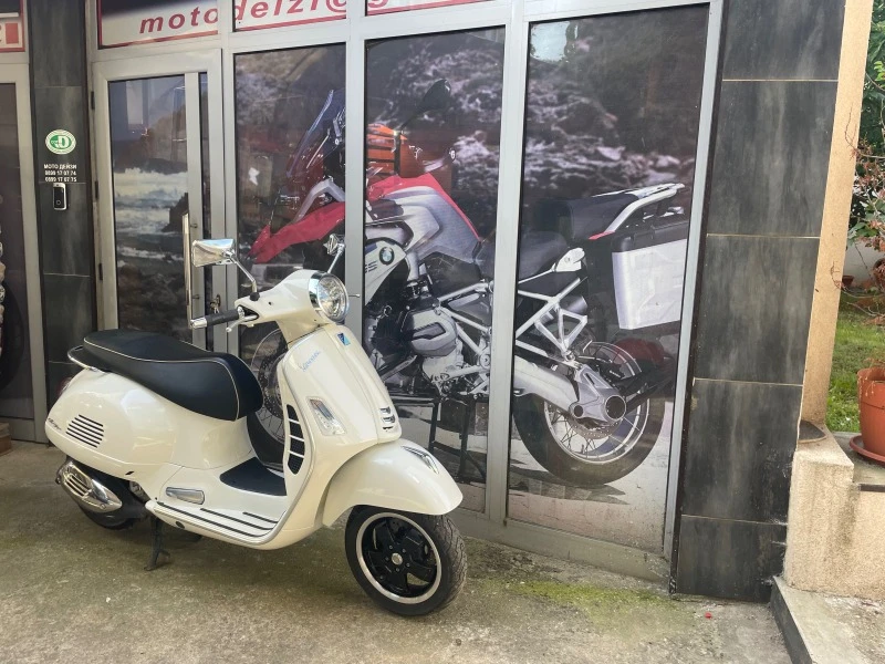 Vespa GTS 300, снимка 10 - Мотоциклети и мототехника - 46356730