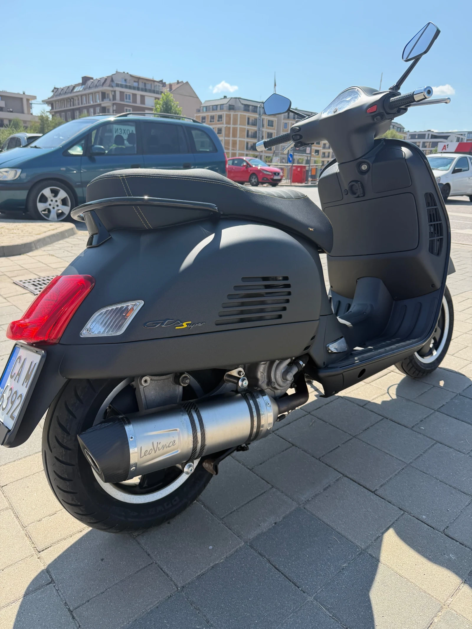Vespa 300 GTS, снимка 5 - Мотоциклети и мототехника - 55630825