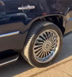 Гуми с джанти Други 265/35R22, снимка 2