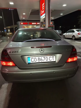 Mercedes-Benz E 220 220 CDI, снимка 12