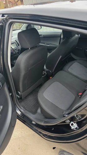Hyundai I20 - 3800 € / 7432.15 лв. - 32519935 6