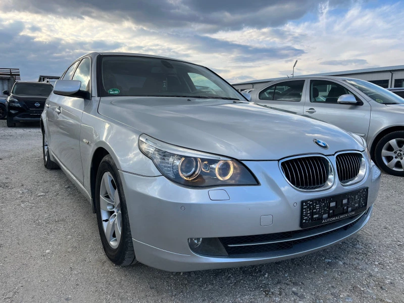 BMW 523 2.5 190k.c фейс, ръчка, 2009г, снимка 3 - Автомобили и джипове - 44527014