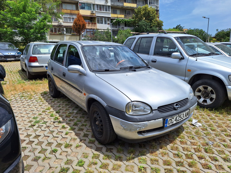 Opel Corsa, снимка 1 - Автомобили и джипове - 46199765