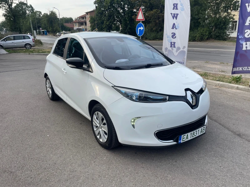 Renault Zoe РЕГИСТРИРАН, снимка 2 - Автомобили и джипове - 47434306