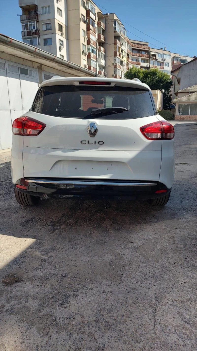 Renault Clio, снимка 2 - Автомобили и джипове - 47371812