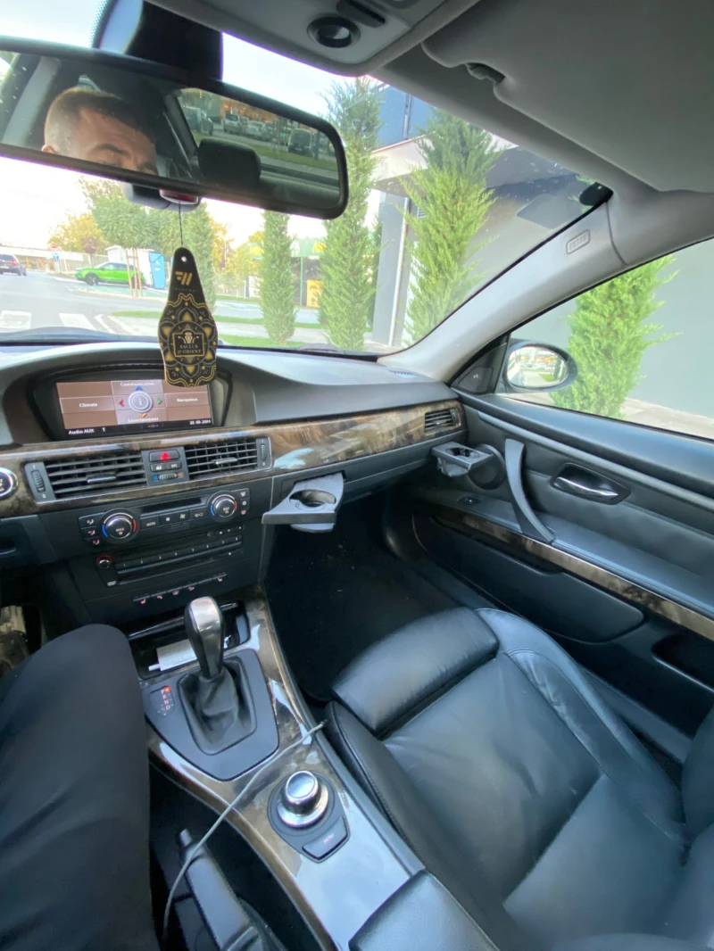 BMW 330 3.0i, снимка 7 - Автомобили и джипове - 52058133