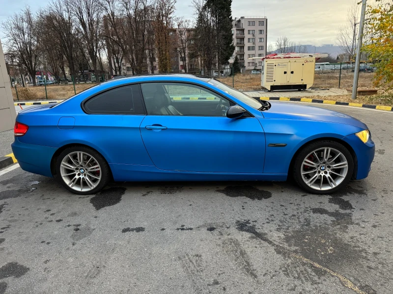 BMW 330 3.0i, снимка 4 - Автомобили и джипове - 48159959