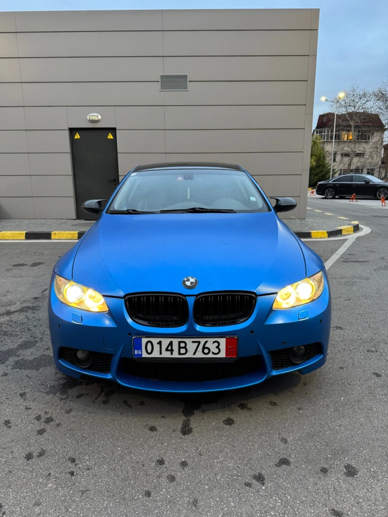 BMW 330 3.0i, снимка 1 - Автомобили и джипове - 48159959