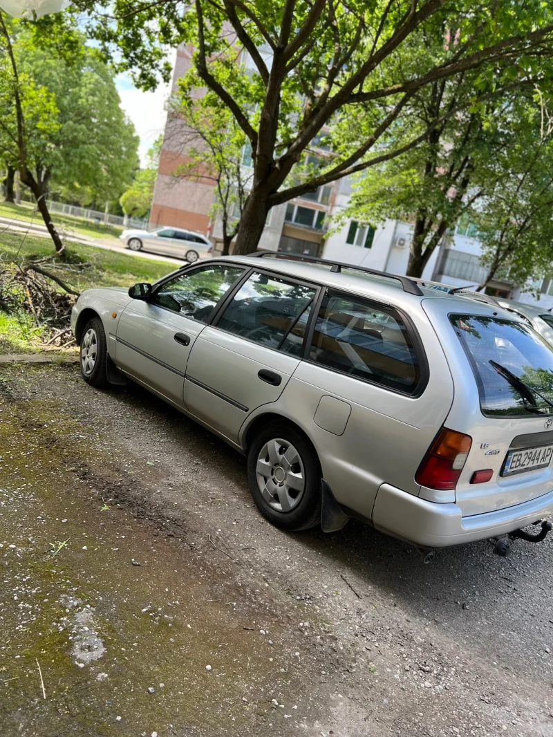 Toyota Corolla, снимка 2 - Автомобили и джипове - 48642567