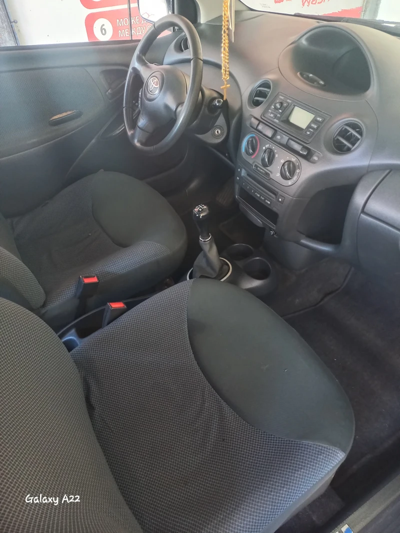 Toyota Yaris, снимка 4 - Автомобили и джипове - 49138508