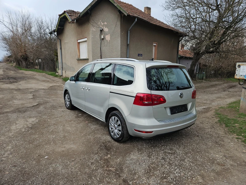 VW Sharan 2.0TDI 7-МЕСТА, снимка 4 - Автомобили и джипове - 49529223