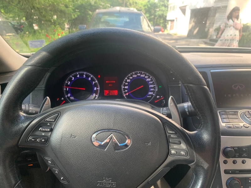 Infiniti G37 G37X, снимка 15 - Автомобили и джипове - 51495946