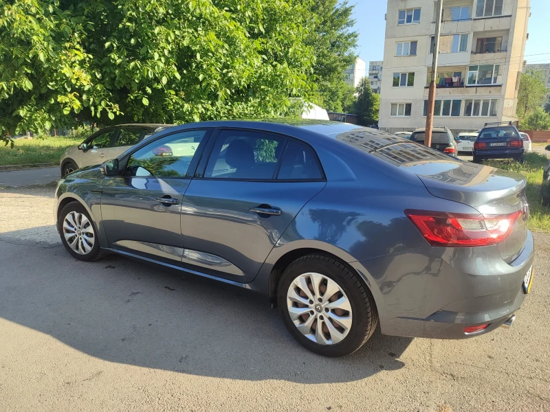 Renault Megane 1.5 dci, снимка 6 - Автомобили и джипове - 51126534