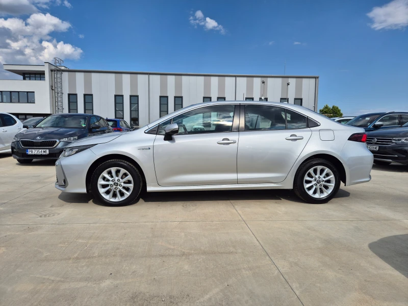 Toyota Corolla EXECUTIVE 1.8 HYBRID A/T= B- ГАРАНЦИЯ, снимка 2 - Автомобили и джипове - 51065706