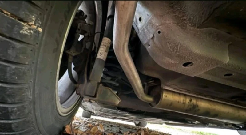 Honda Civic 1, 8 executive , снимка 10 - Автомобили и джипове - 52806429