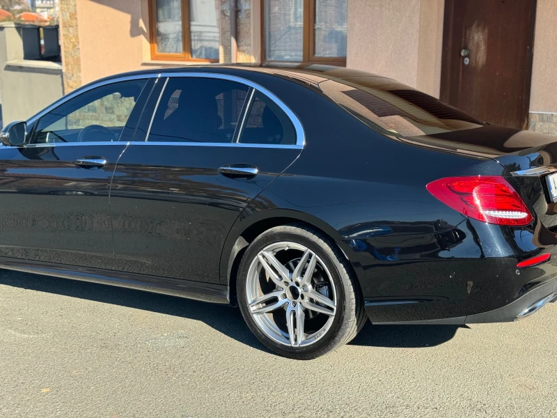 Mercedes-Benz E 220, снимка 8 - Автомобили и джипове - 53058789