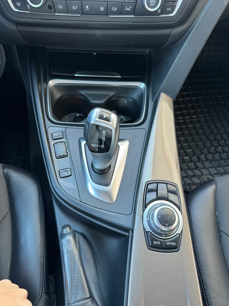 BMW 318 F30, снимка 11 - Автомобили и джипове - 53258334