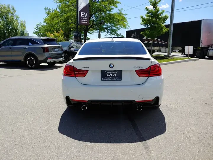 BMW 440 xDRIVE/Premium Package/ПАНОРАМА/BU CAM/CARFAX, снимка 5 - Автомобили и джипове - 55174006