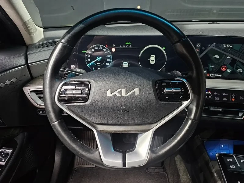 Kia K8 Hybrid Noblesse, снимка 14 - Автомобили и джипове - 56117971